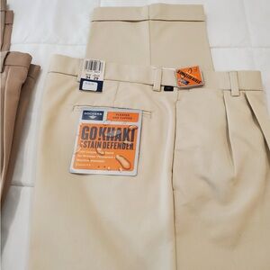 Dockers Men's Go Khaki Stain Defender Pants